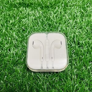 Original Apple iPhone EarPods 3.5mm Jack Wired Earbuds Earphones Headphones NEW